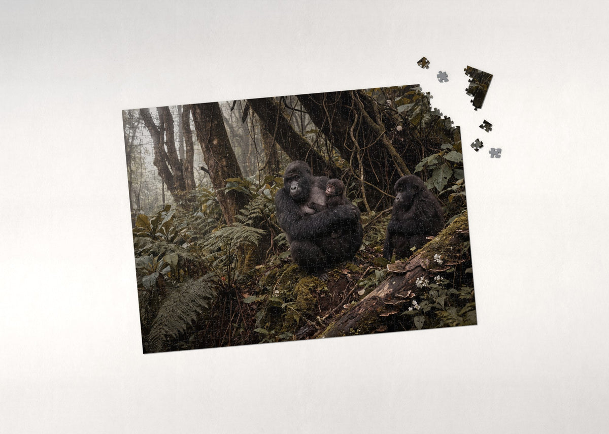 Baby Gorilla with Its Mother jigsaw puzzle - puzzle with loose pieces