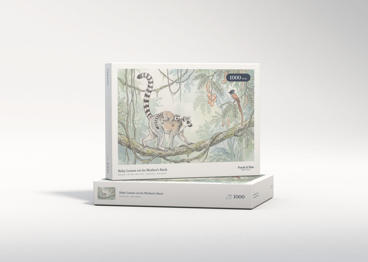 Baby Lemur on Its Mother's Back jigsaw puzzle - gift box