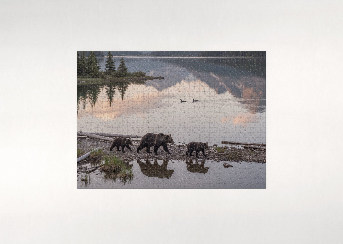 Bear Family at the Lakeshore Sunrise jigsaw puzzle - flat puzzle