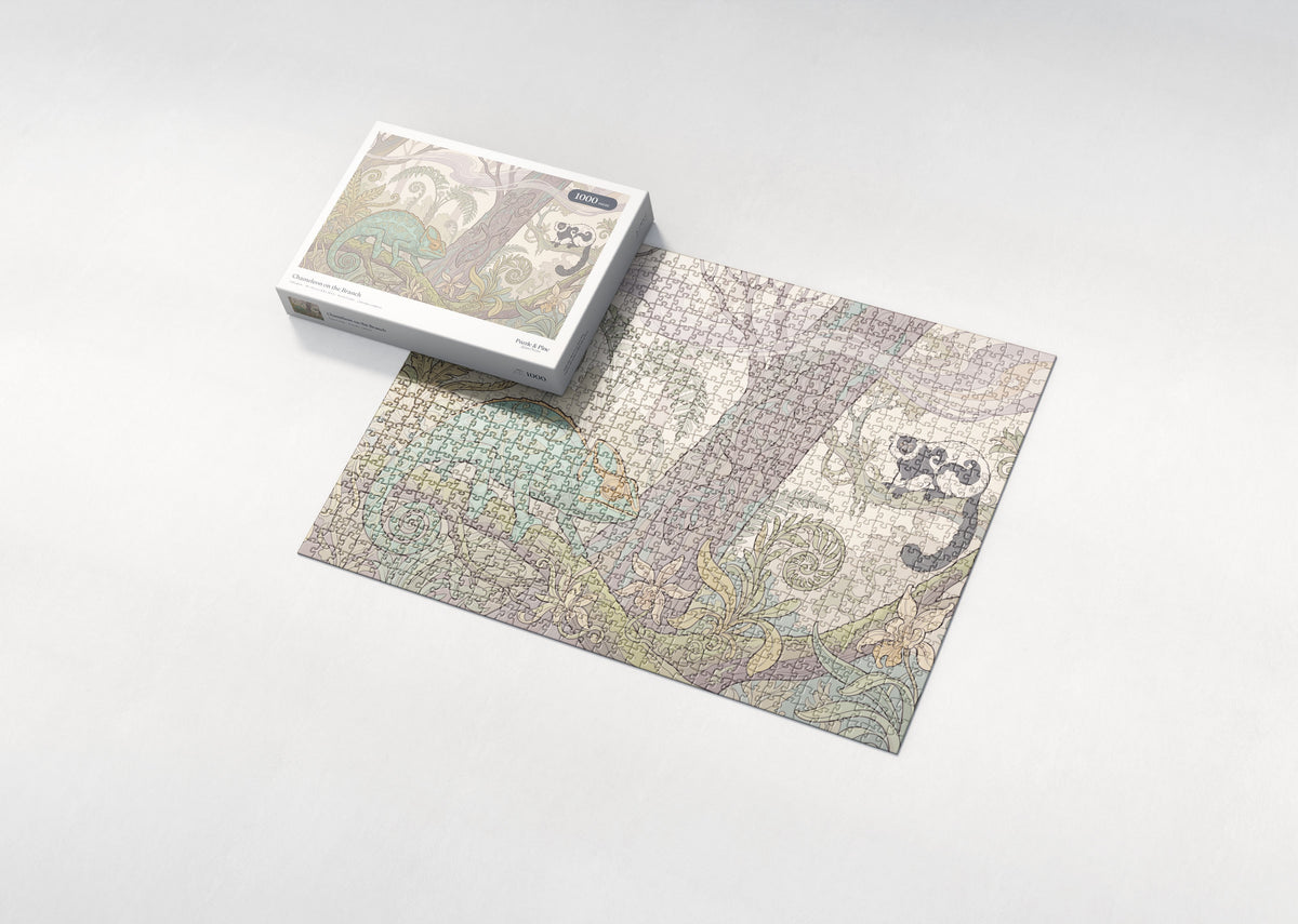Chameleon on the Branch jigsaw puzzle - box and puzzle