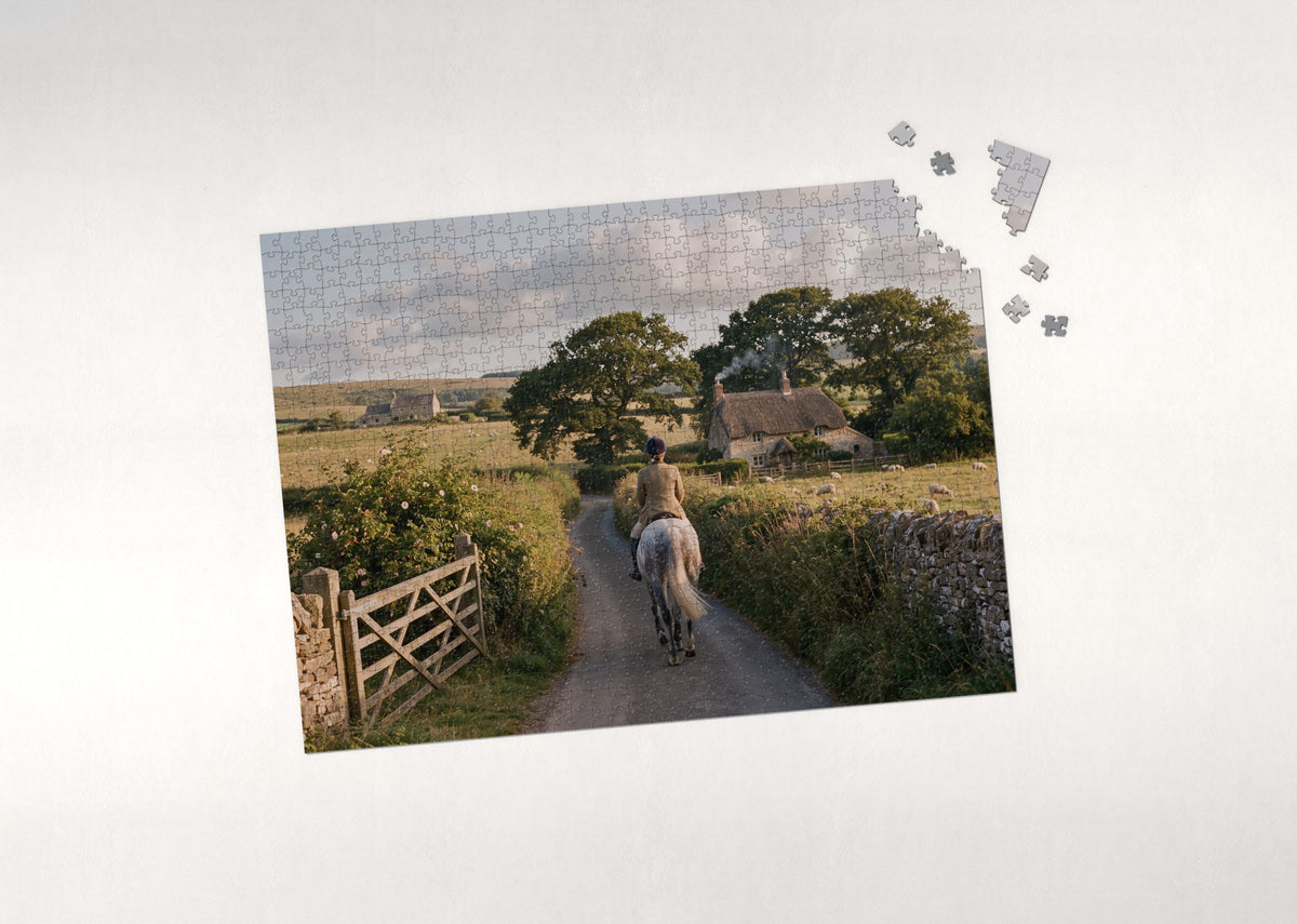 English Rider on the Countryside Lane jigsaw puzzle - puzzle with loose pieces