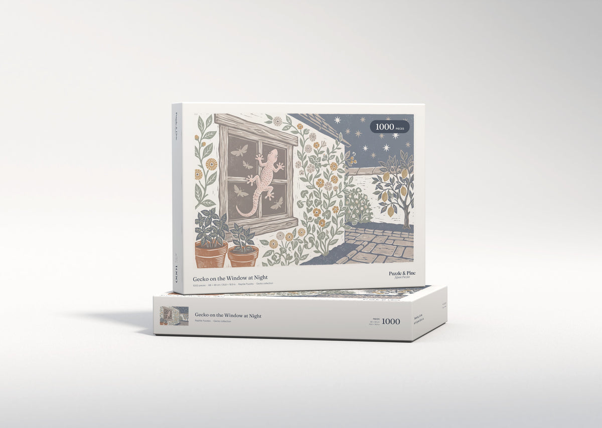 Gecko on the Window at Night jigsaw puzzle - gift box