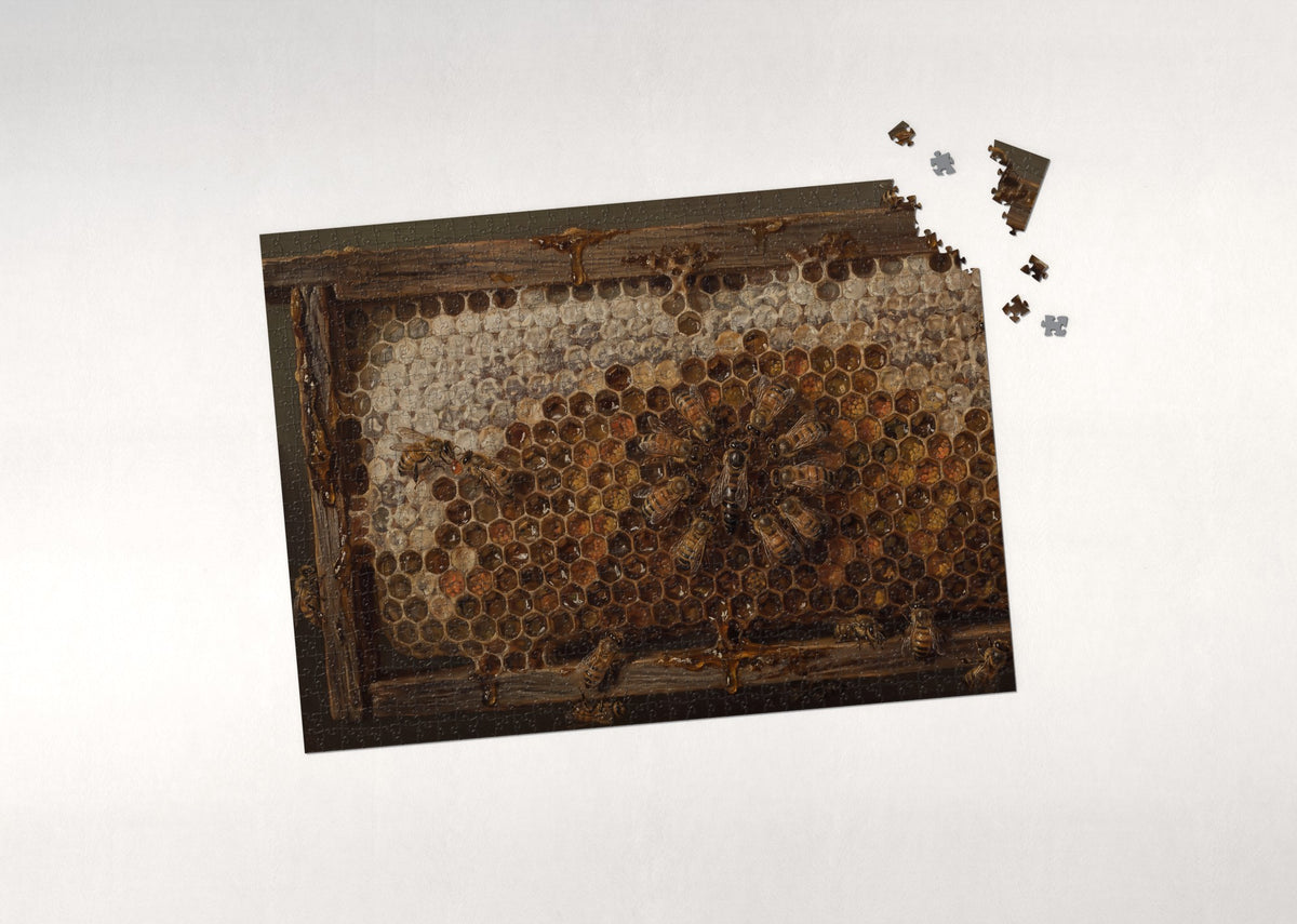 Honeycomb and Bees Close Up jigsaw puzzle - puzzle with loose pieces