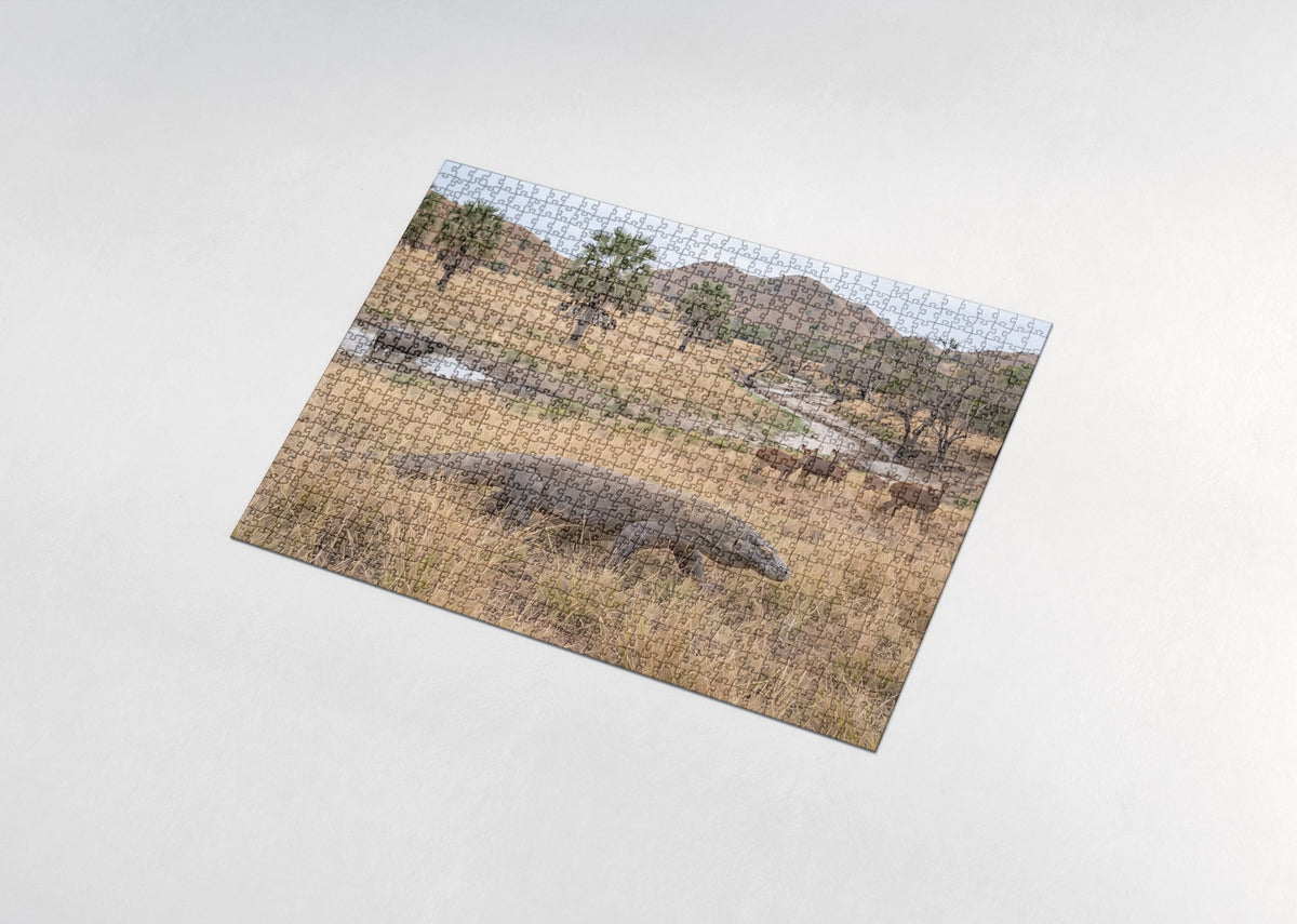 Komodo Dragon Walking the Savanna Grass jigsaw puzzle - assembled puzzle