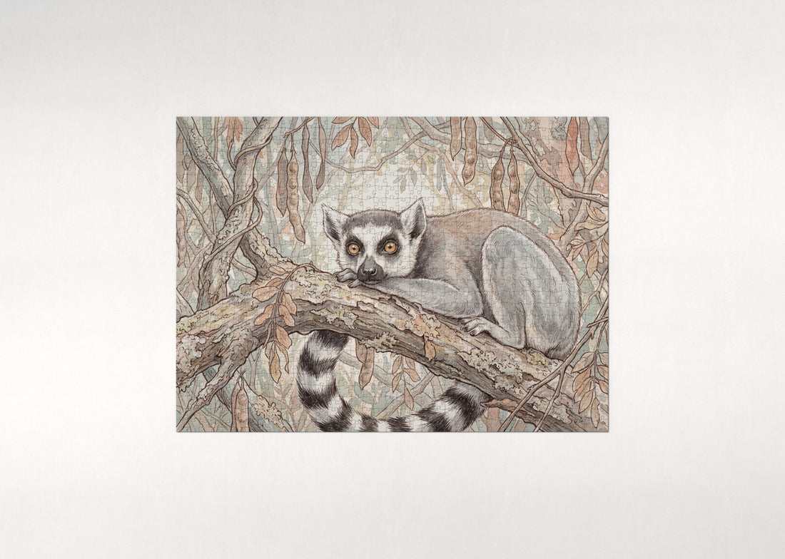 Lemur Portrait with Golden Eyes jigsaw puzzle - gift box