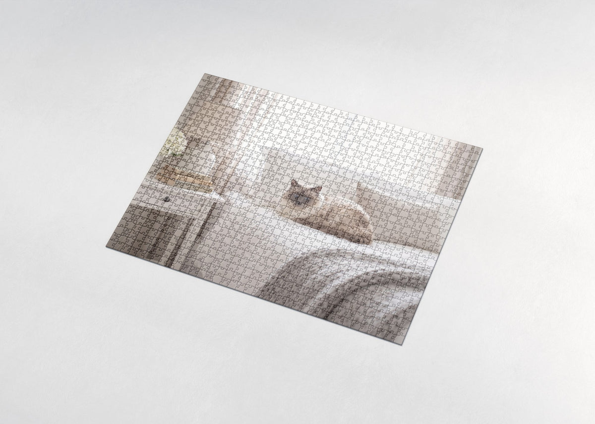 Ragdoll Cat In the White Linen Bedroom jigsaw puzzle - assembled puzzle