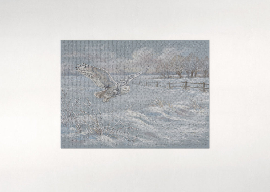 Snowy Owl in Flight Over the Snow jigsaw puzzle - gift box